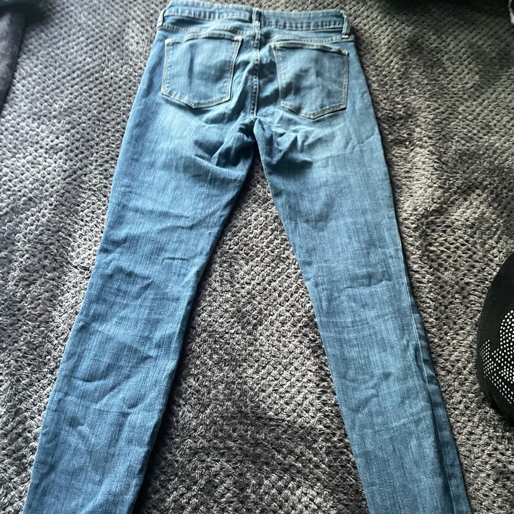 Am selling gap jeans they are 27 regular curvy and True skinny - Picture 2 of 3